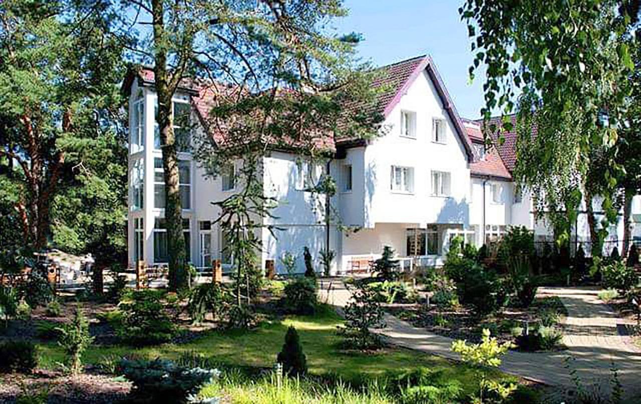 Baltic Park Grandinn By The Beach, Przy Plazy Пустково Екстериор снимка