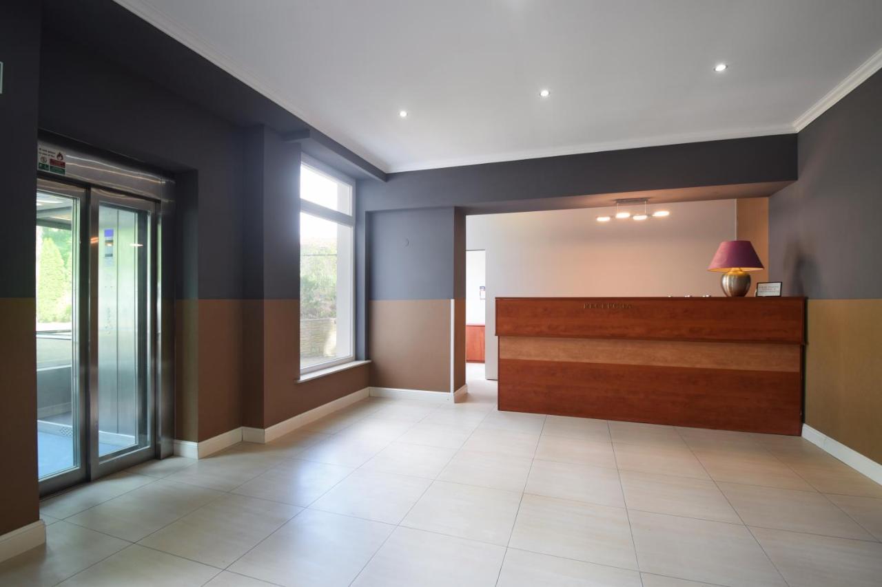 Baltic Park Grandinn By The Beach, Przy Plazy Пустково Екстериор снимка